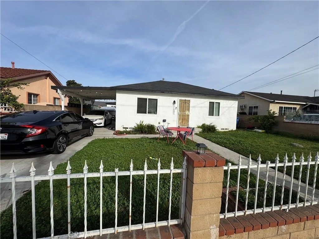 Photo of 11661 Burke St, Whittier, CA 90606 (MLS # DW26021010)