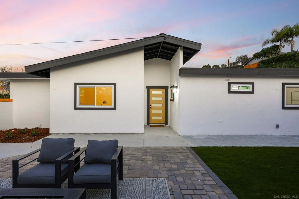 Photo of 5367 Fontaine St, San Diego, CA 92120 (MLS # 2600642)