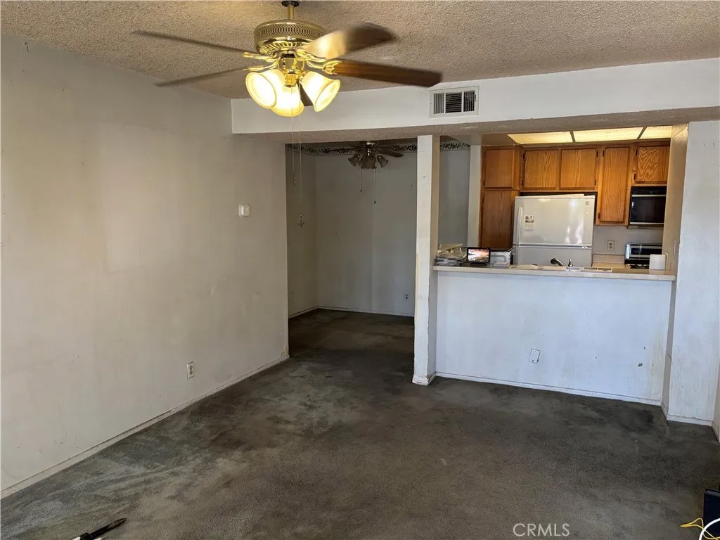9714 Sepulveda 113