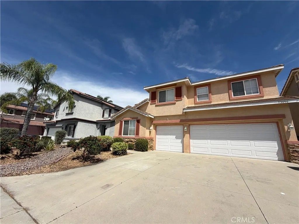 Photo of 23656 Morning Glory Dr, Murrieta, CA 92562 (MLS # PW26078309)