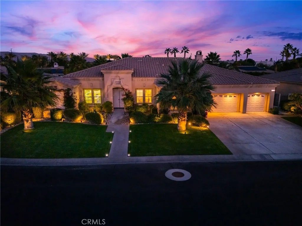Photo of 117 Calle De Las Rosas, Rancho Mirage, CA 92270 (MLS # SR25278528)