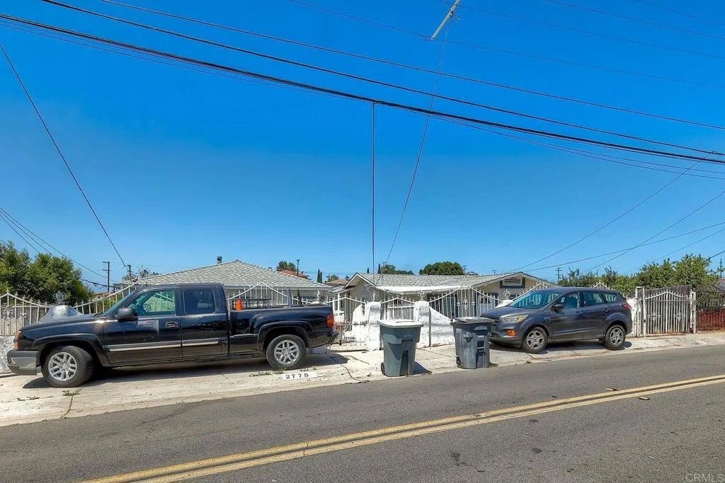 2774-Vista Vista Way