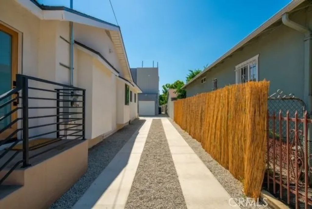 Photo of 2672 Newell, Los Angeles, CA 90039 (MLS # WS25253863)