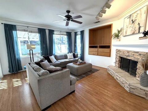 Tiny photo for 1959 Oxford Court, Vista, CA 92081 (MLS # NDP2600577)