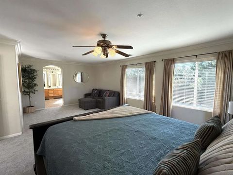 Tiny photo for 1959 Oxford Court, Vista, CA 92081 (MLS # NDP2600577)