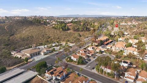 Tiny photo for 1959 Oxford Court, Vista, CA 92081 (MLS # NDP2600577)