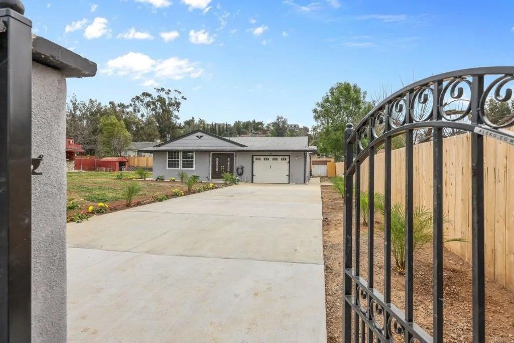 Photo of 1804 El Cajon Lane, Ramona, CA 92065 (MLS # PTP2600936)