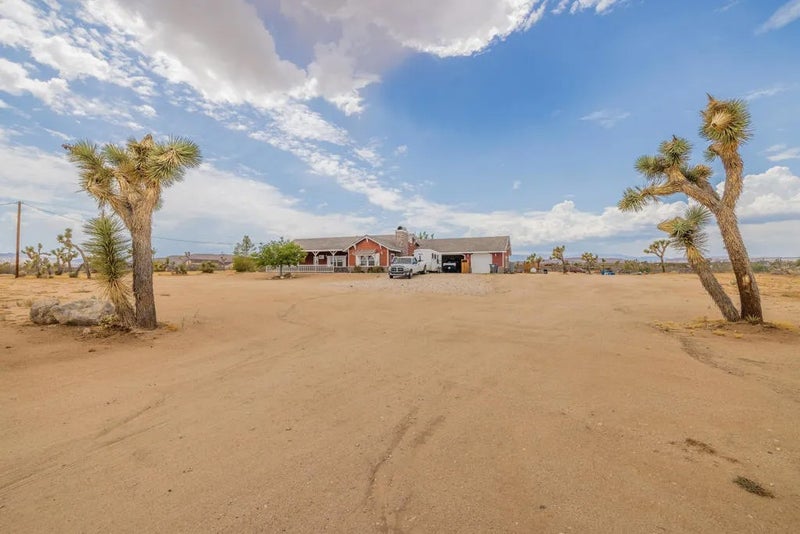 4224 Yucca Mesa Road