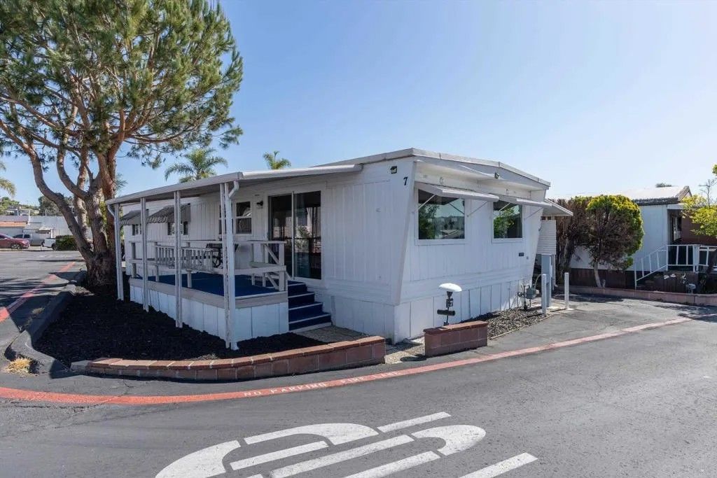 Photo of 1515 Capalina Rd #7, San Marcos, CA 92069 (MLS # NDP2604247)