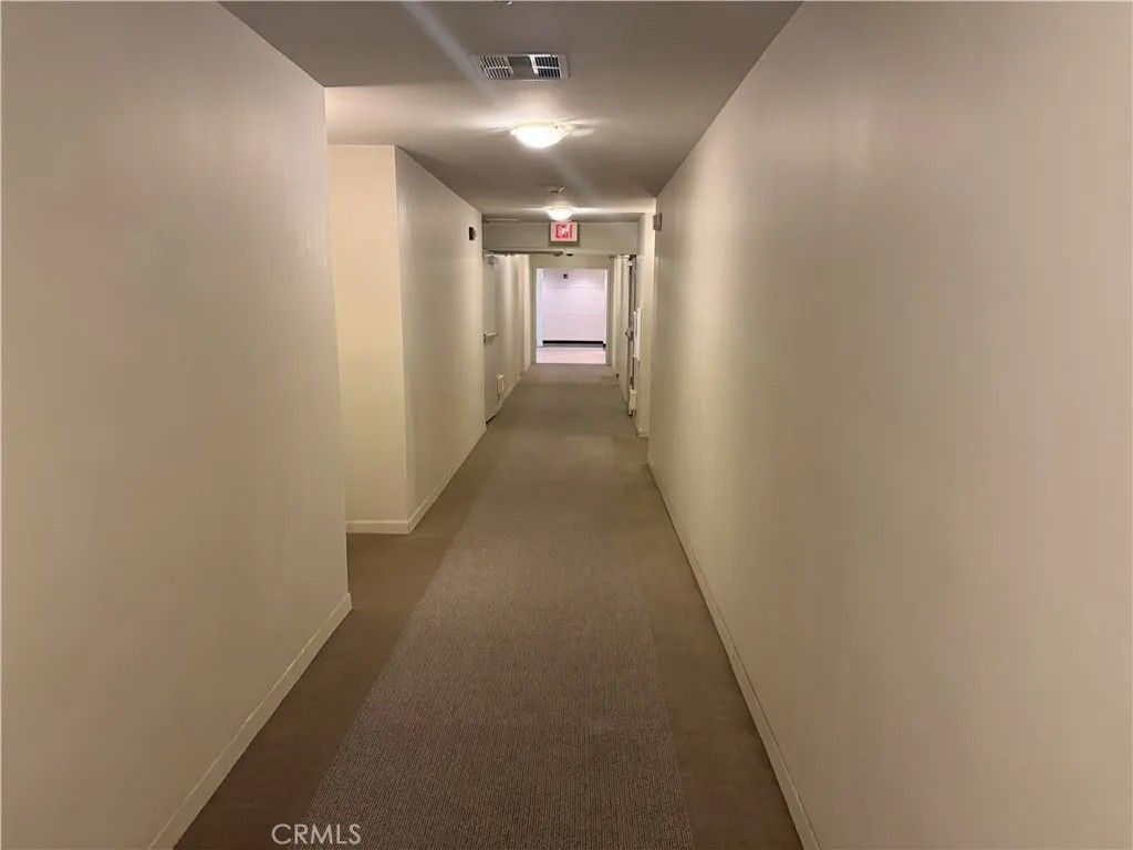 Photo of 160 S Hudson Ave #105, Pasadena, CA 91101 (MLS # AR26076120)