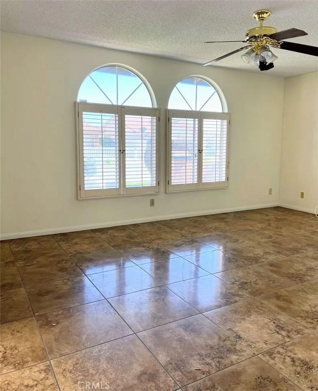 Photo of 446 Camino Corto, San Jacinto, CA 92582 (MLS # CV25233455)