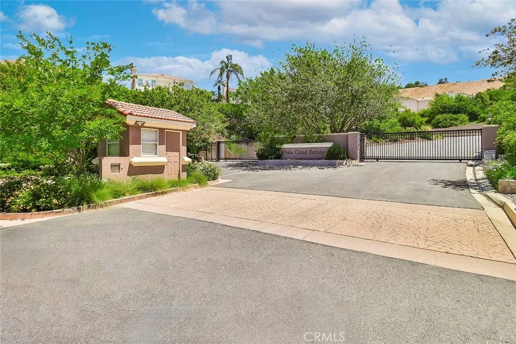 3032 Obsidian Court
