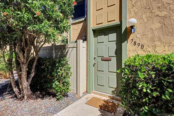 7890 HUMMINGBIRD LN, SAN DIEGO, CA 92123 - Image 54b9a91d2cd4554a0f0f8a3c3a4b68d8/2501147232