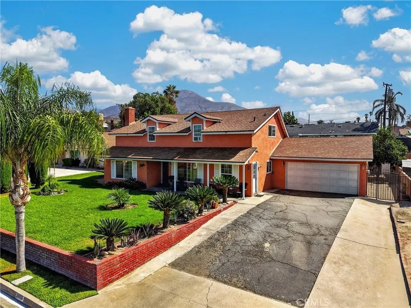 5945 Mckinley