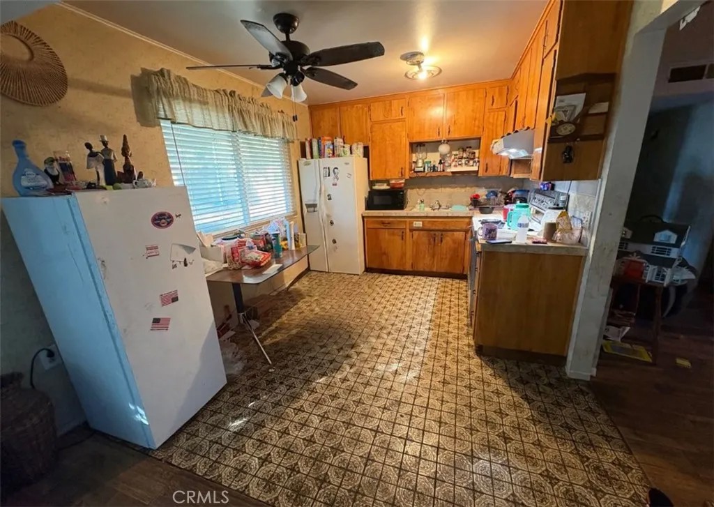 3095 W Bellaire