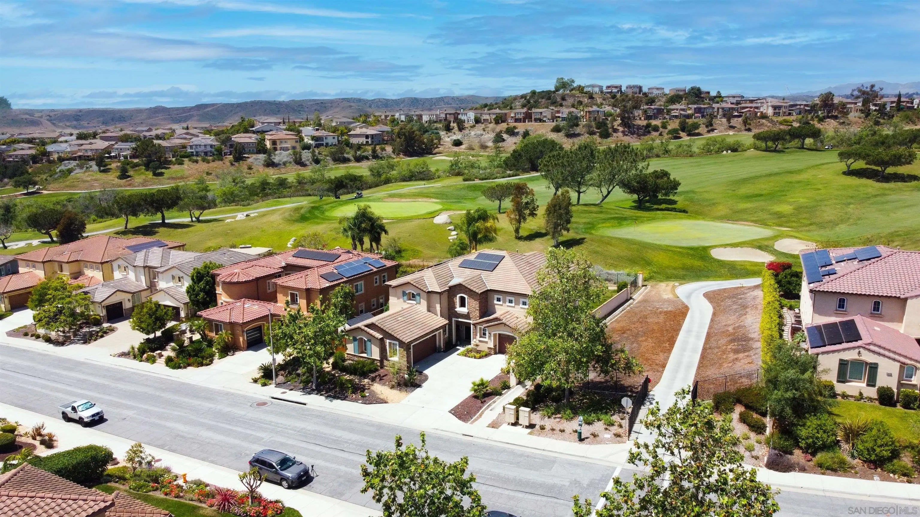 1077 Village Dr