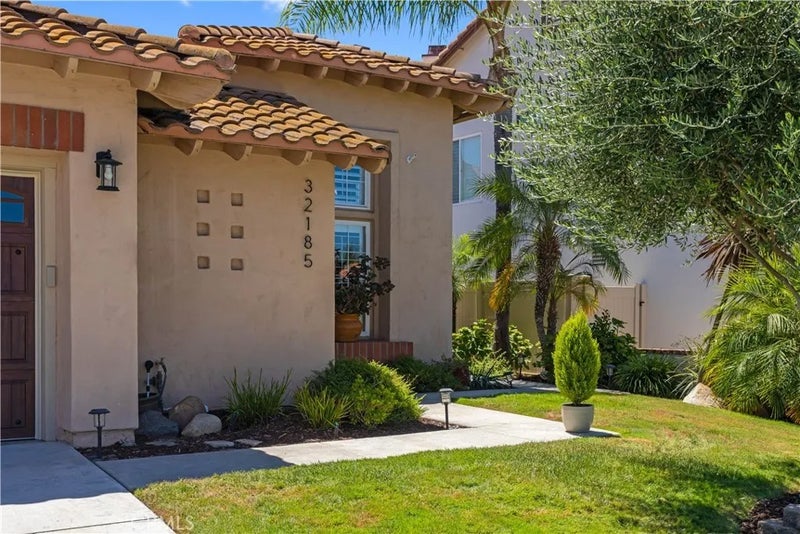 32185 Paseo San Esteban