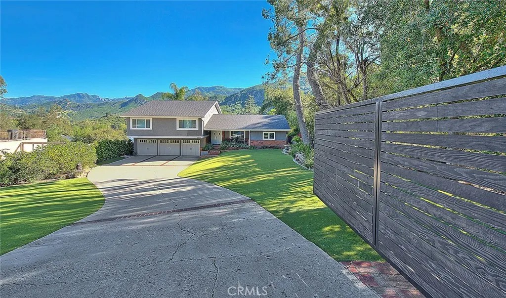 29846 Triunfo Drive