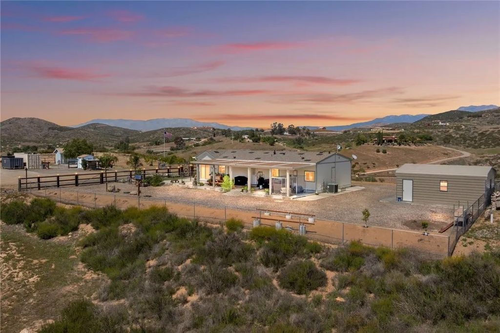 Photo of 46430 De Portola Road, Temecula, CA 92592 (MLS # SW26027309)