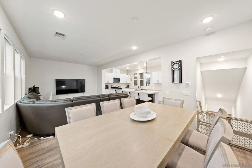 Photo of 5360 Calle Rockfish #32, San Diego, CA 92154 (MLS # 250044719)