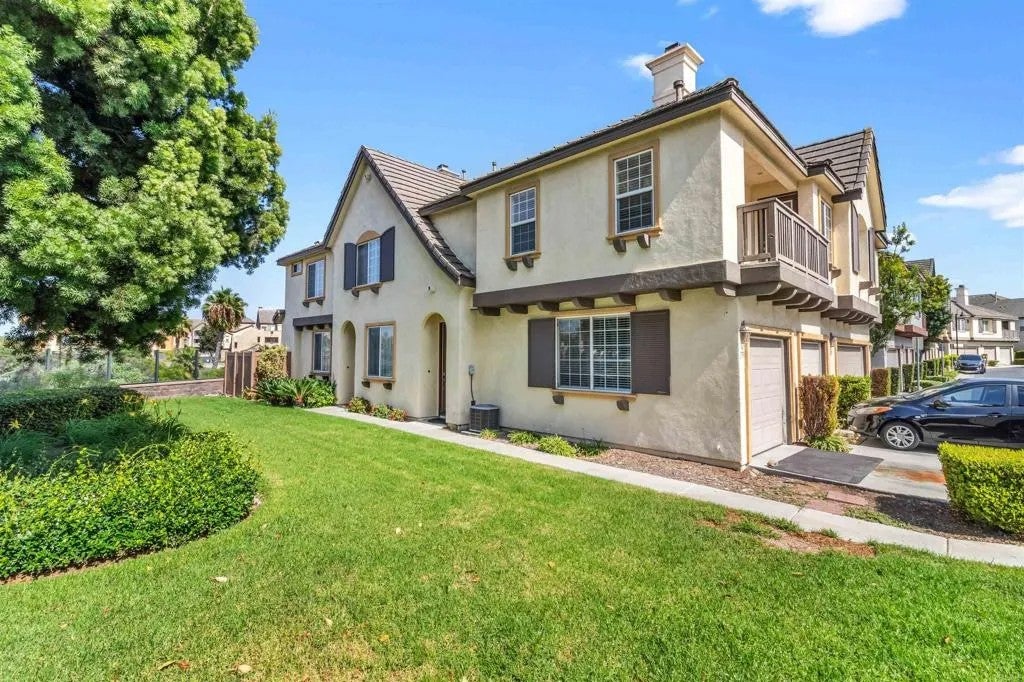 1333 Burgundy Drive