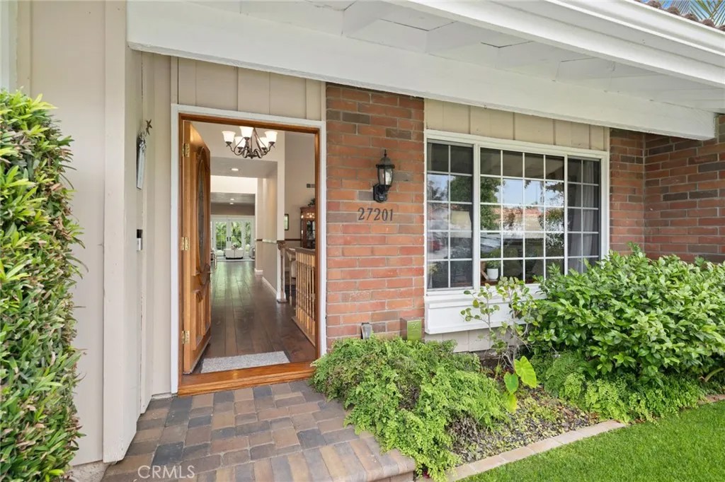 27201 Galvez