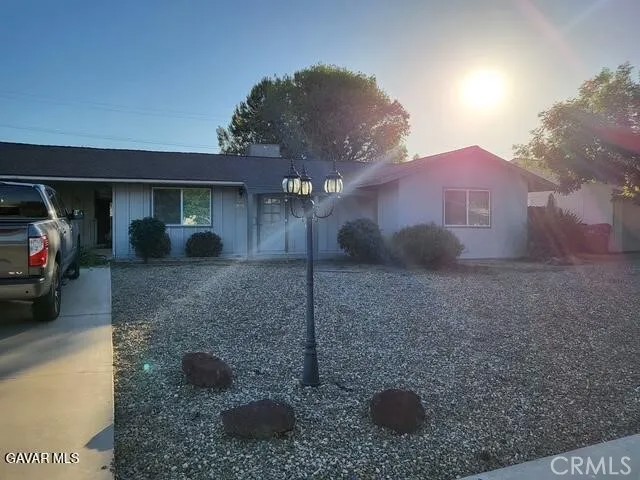 325 Oak Fair
