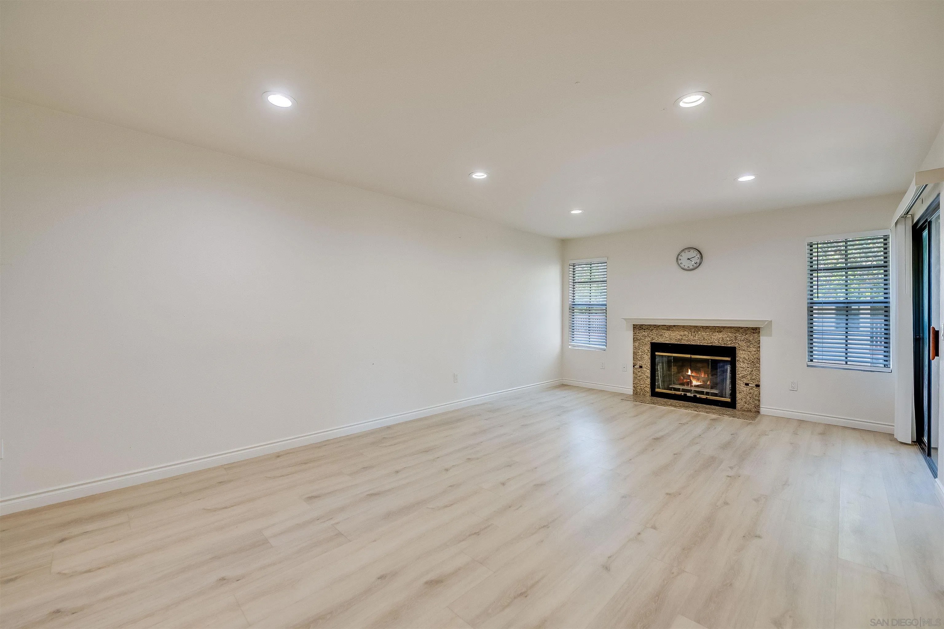 12051 Alta Carmel Ct 208