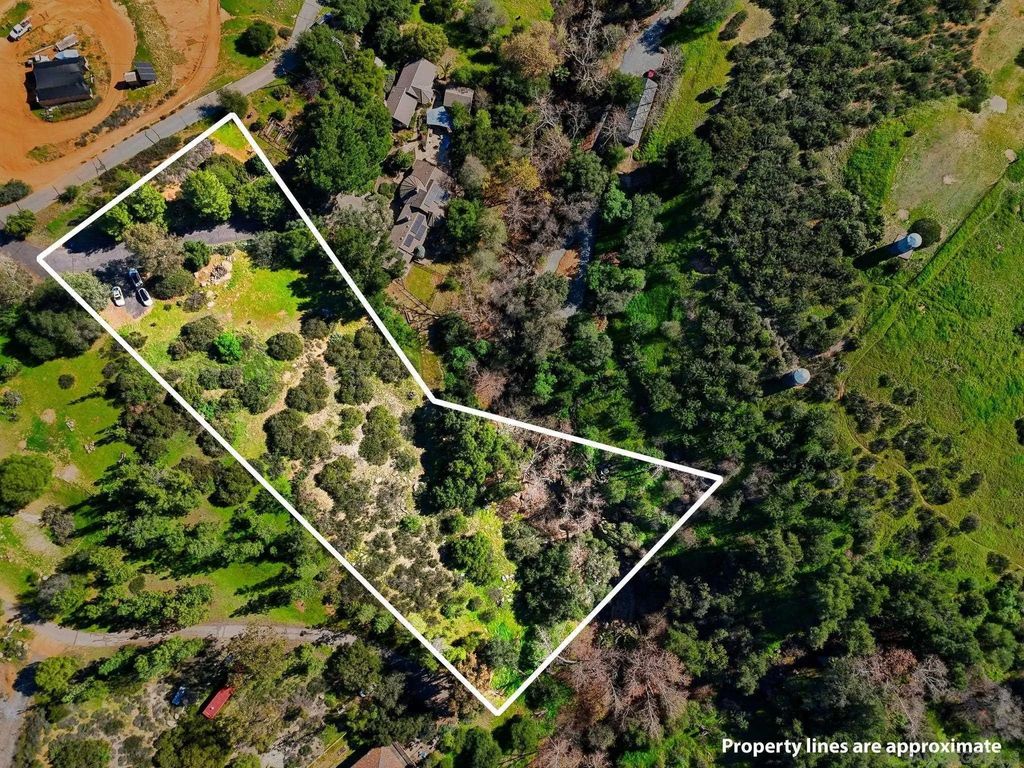 Photo of 432 Arnold Way, Alpine, CA 91901 (MLS # 260005173)