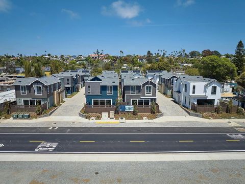 Tiny photo for 557 N Vulcan Ave, Encinitas, CA 92024 (MLS # 250040806)