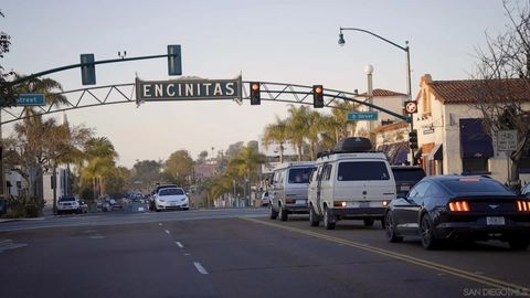 Tiny photo for 557 N Vulcan Ave, Encinitas, CA 92024 (MLS # 250040806)