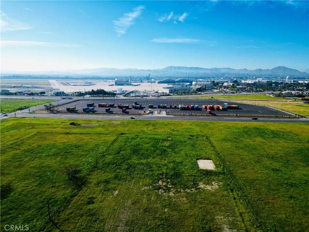 Photo of 0 6th, San Bernardino, CA 92410 (MLS # CV26044314)