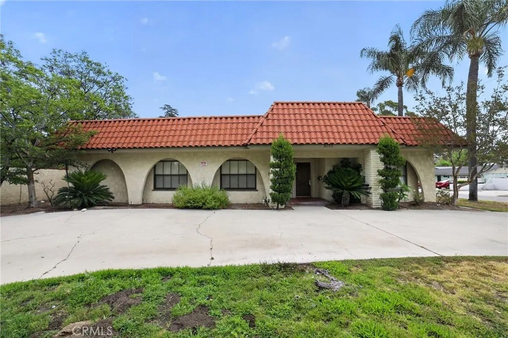 Photo of 3105 Pepper Tree LN, San Bernardino, CA 92404 (MLS # WS26150895)
