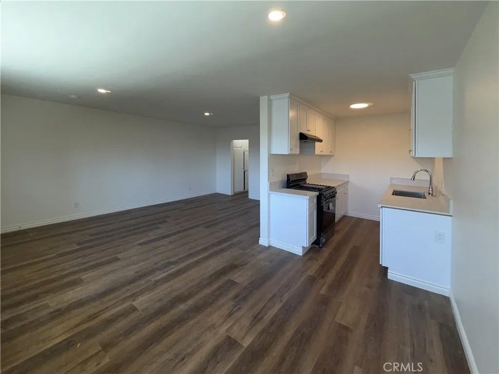 Photo of 1651 Golden Gate Ave #7, Los Angeles, CA 90026 (MLS # OC26084591)