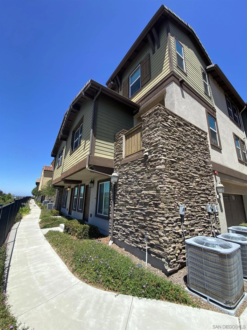 Photo of 363 Mission Villas Road, San Marcos, CA 92069 (MLS # 260015817)