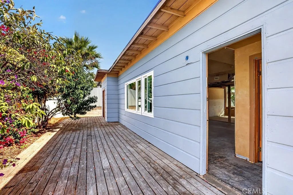 2242 Orchard Drive