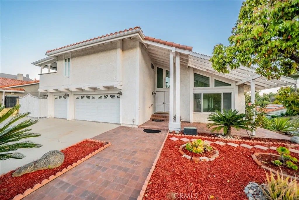 Photo of 19533 Galeview Dr, Rowland Heights, CA 91748 (MLS # IV26053417)