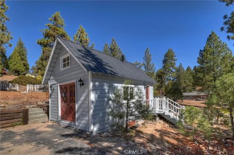 Tiny photo for 39246 Willow Landing, Big Bear Lake, CA 92315 (MLS # IG25246771)