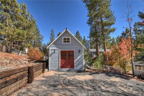 Tiny photo for 39246 Willow Landing, Big Bear Lake, CA 92315 (MLS # IG25246771)