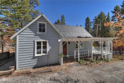 Tiny photo for 39246 Willow Landing, Big Bear Lake, CA 92315 (MLS # IG25246771)
