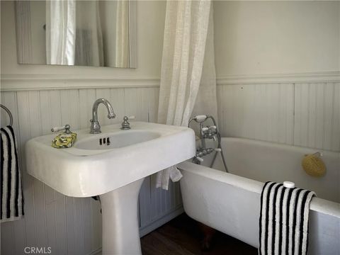 Tiny photo for 39246 Willow Landing, Big Bear Lake, CA 92315 (MLS # IG25246771)