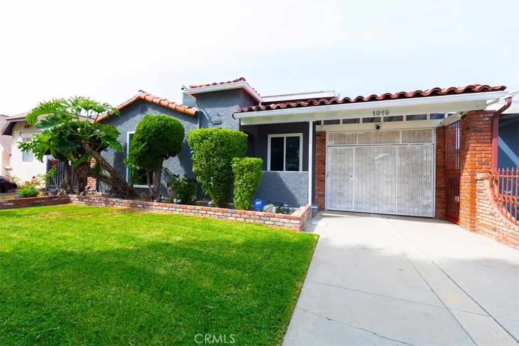 1919 W 82nd Street