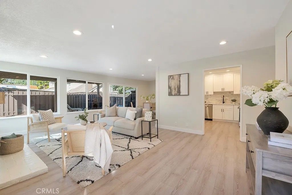 Photo of 27039 Rio Prado Dr, Valencia, CA 91354 (MLS # SR26060055)