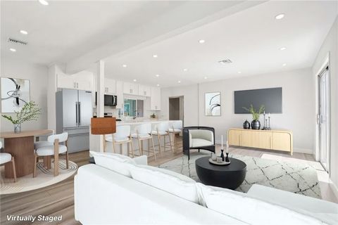 11034 Scoville Sunland CA 91040