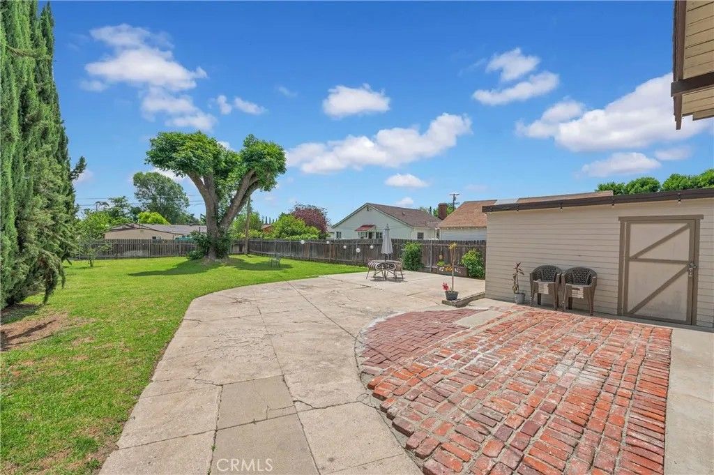 Photo of 228 S El Molino St, Alhambra, CA 91801 (MLS # CV26079335)