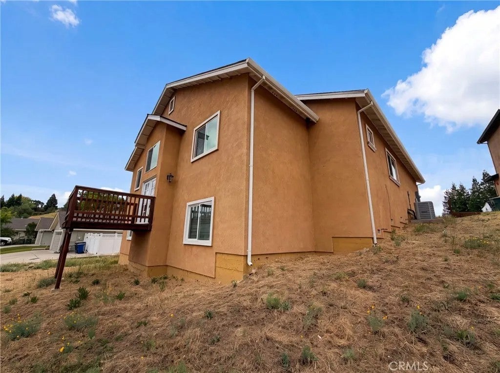 257 Sutter West