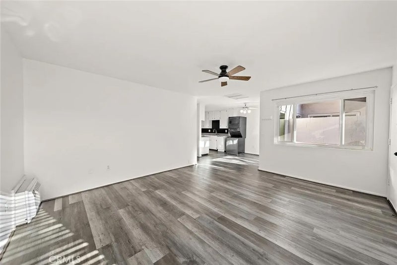 1800 E Heim