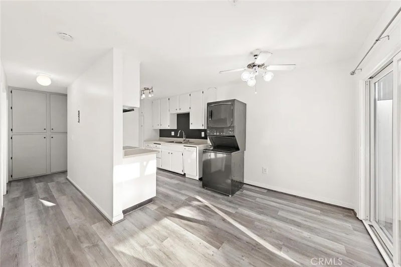 1800 E Heim