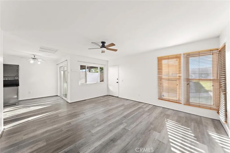 1800 E Heim