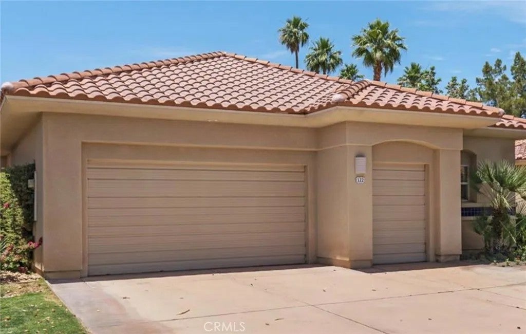 Photo of 122 Kavenish, Rancho Mirage, CA 92270 (MLS # OC26082742)